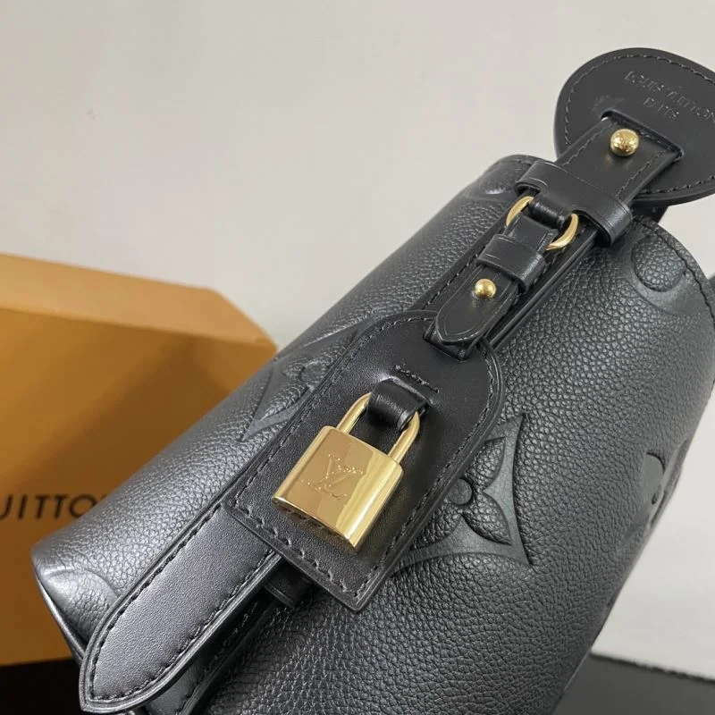 Louis Vuitton Bucket Bags TechFriendly 41646