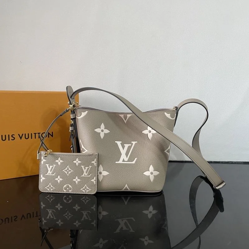 SoftTouch Louis Vuitton Bucket Bags 41636