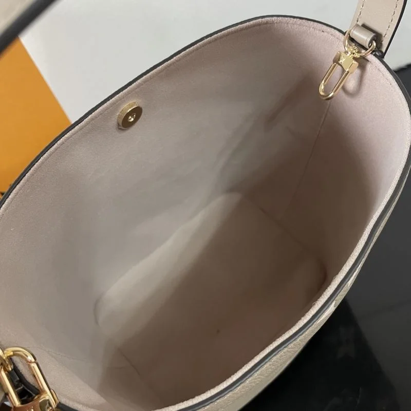 SoftTouch Louis Vuitton Bucket Bags 41636