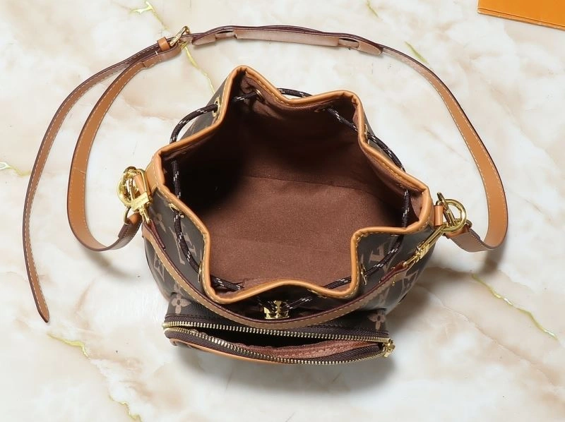 Comfortable Louis Vuitton Bucket Bags 88681