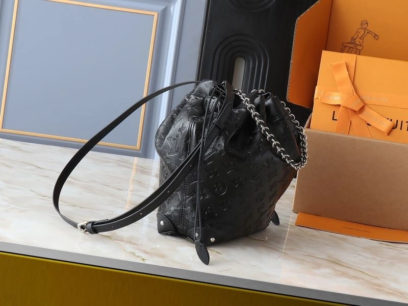 Trendsetting Louis Vuitton Bucket Bags 88634