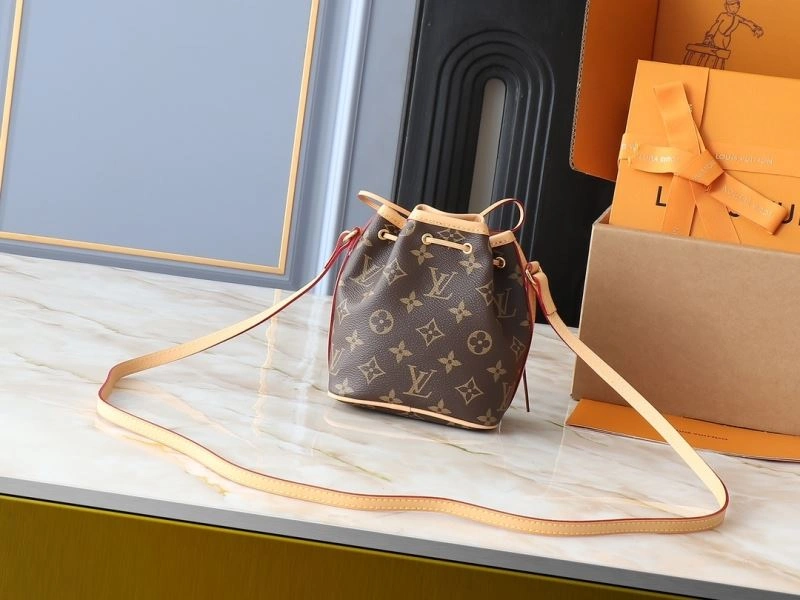 Louis Vuitton Bucket Bags Elegant 88635