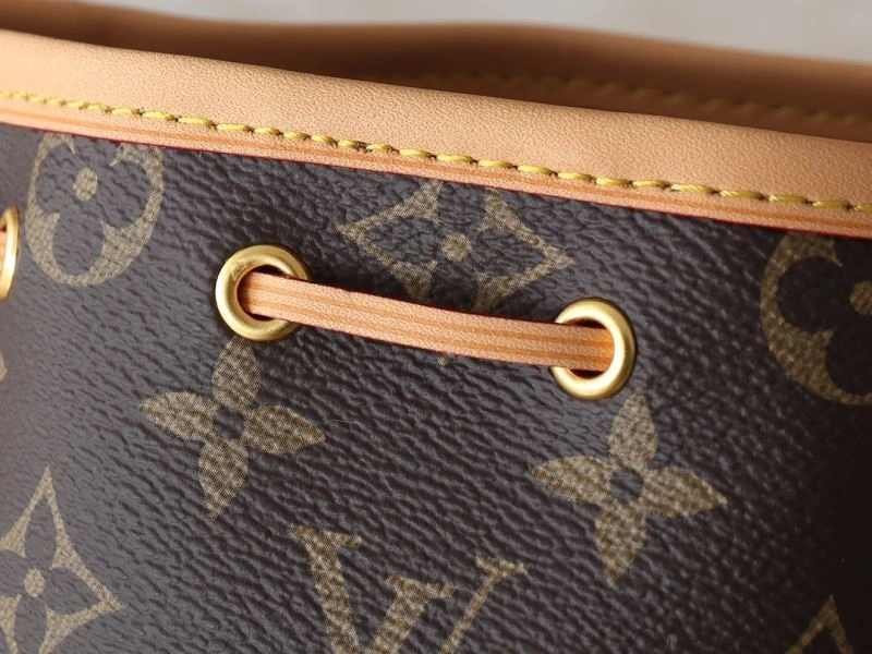 Louis Vuitton Bucket Bags Elegant 88635