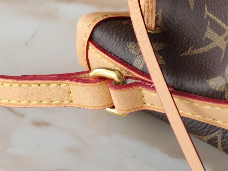 Louis Vuitton Bucket Bags Elegant 88635