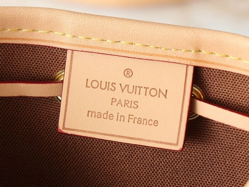 Louis Vuitton Bucket Bags Elegant 88635