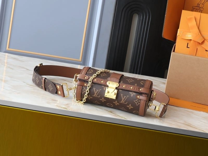 Seasonal Louis Vuitton Bucket Bags 88679