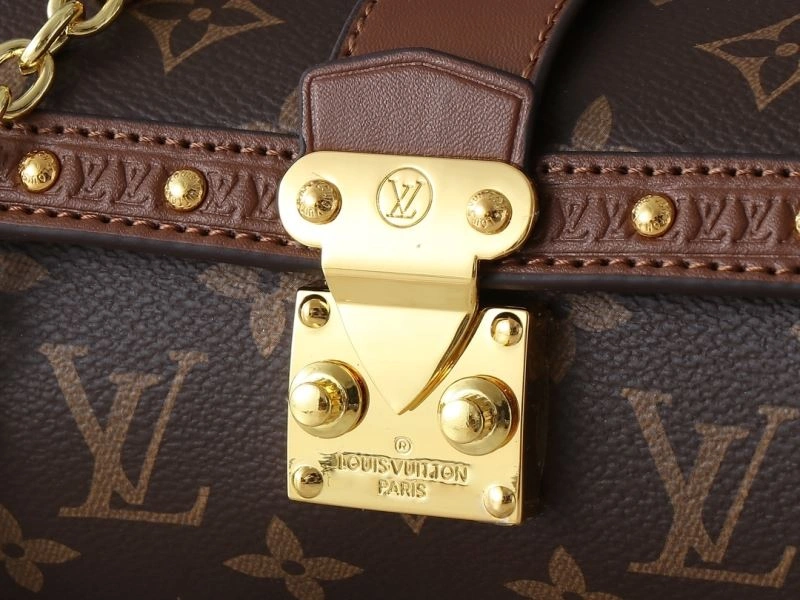 Seasonal Louis Vuitton Bucket Bags 88679