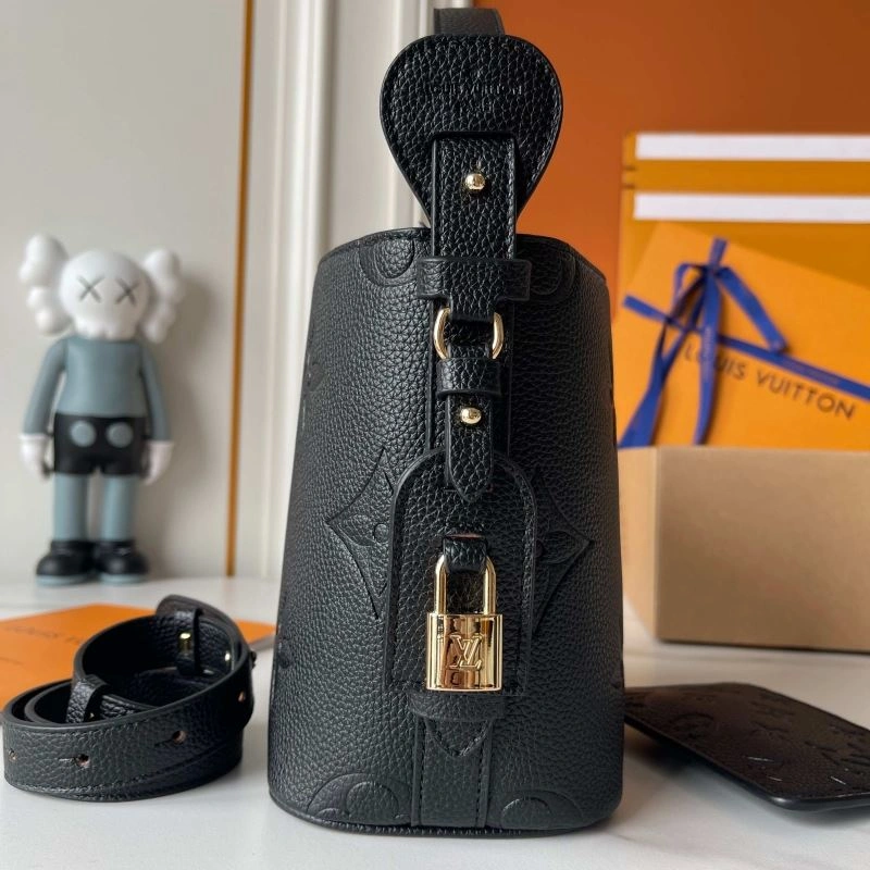 Louis Vuitton Bucket Bags WellDesigned 88684