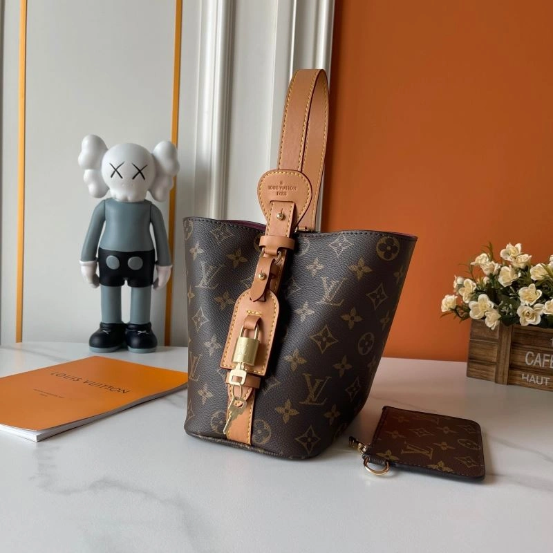 TimelessDesign Louis Vuitton Bucket Bags 88641