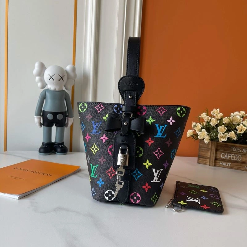 Unisex Louis Vuitton Bucket Bags 88636