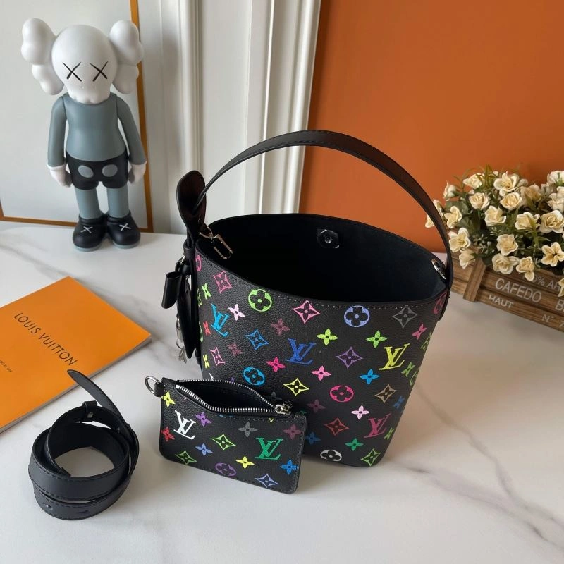 Unisex Louis Vuitton Bucket Bags 88636