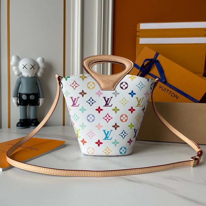 Louis Vuitton Bucket Bags UrbanChic 88632