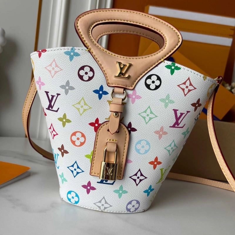 Louis Vuitton Bucket Bags UrbanChic 88632