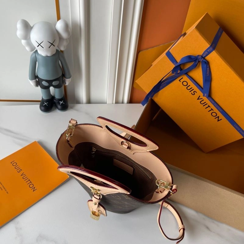 Classic Louis Vuitton Bucket Bags 88631