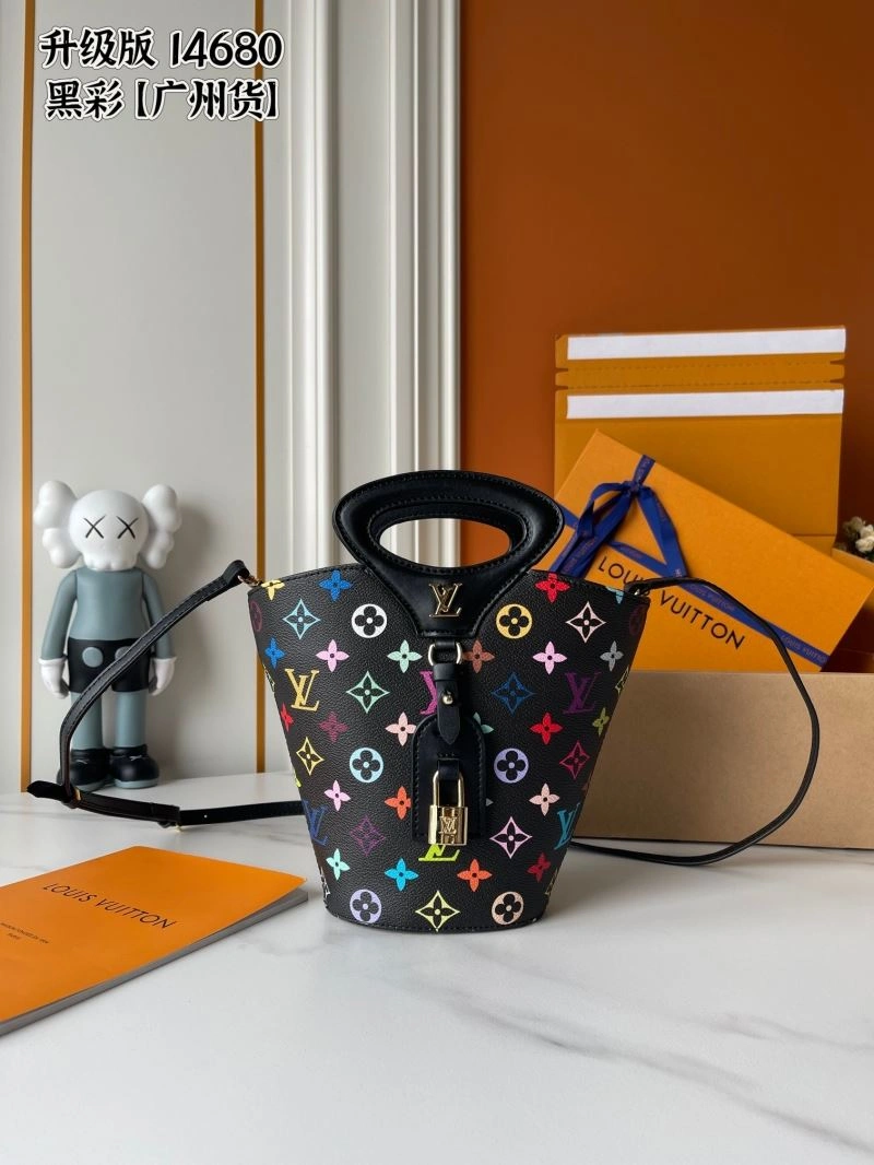 Bright Louis Vuitton Bucket Bags 88637