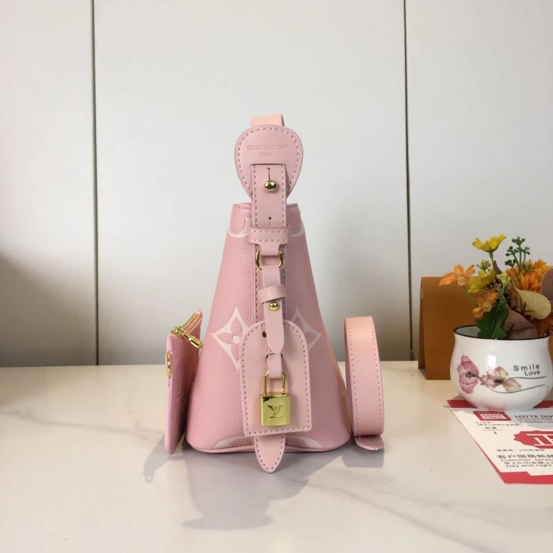 Unisex Louis Vuitton Bucket Bags 88677
