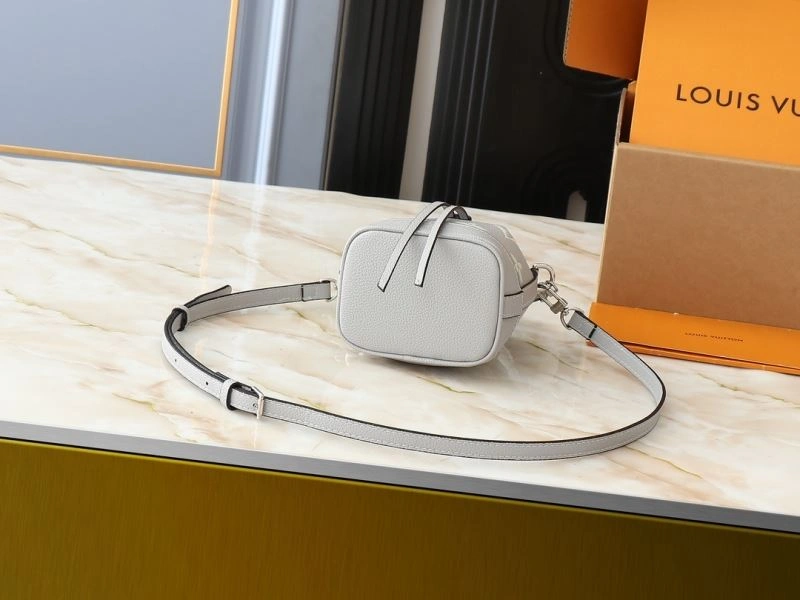 Louis Vuitton Bucket Bags Elegant 88628