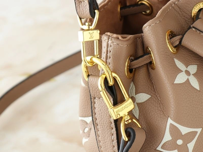 Louis Vuitton Bucket Bags Compact 88678