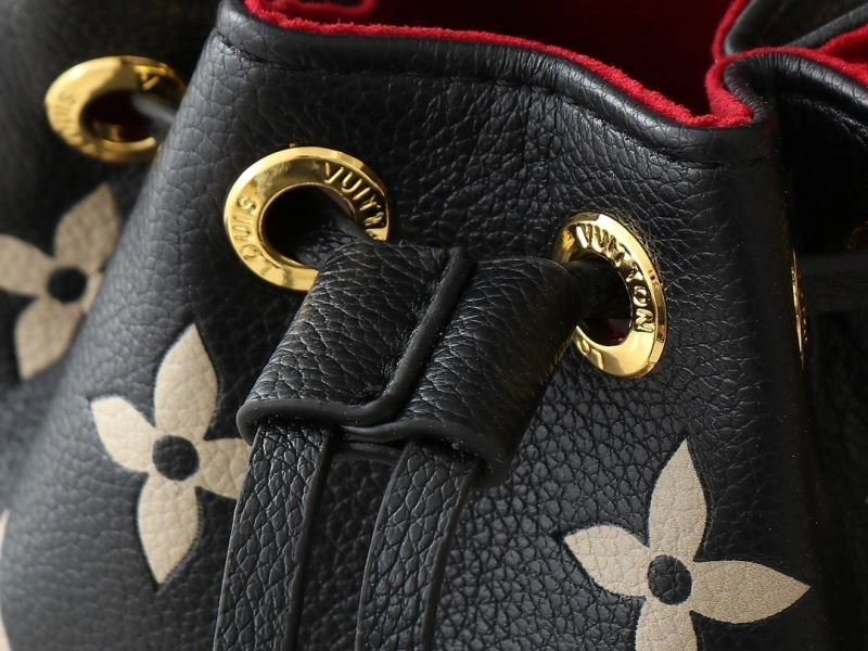Louis Vuitton Bucket Bags Bright 88629