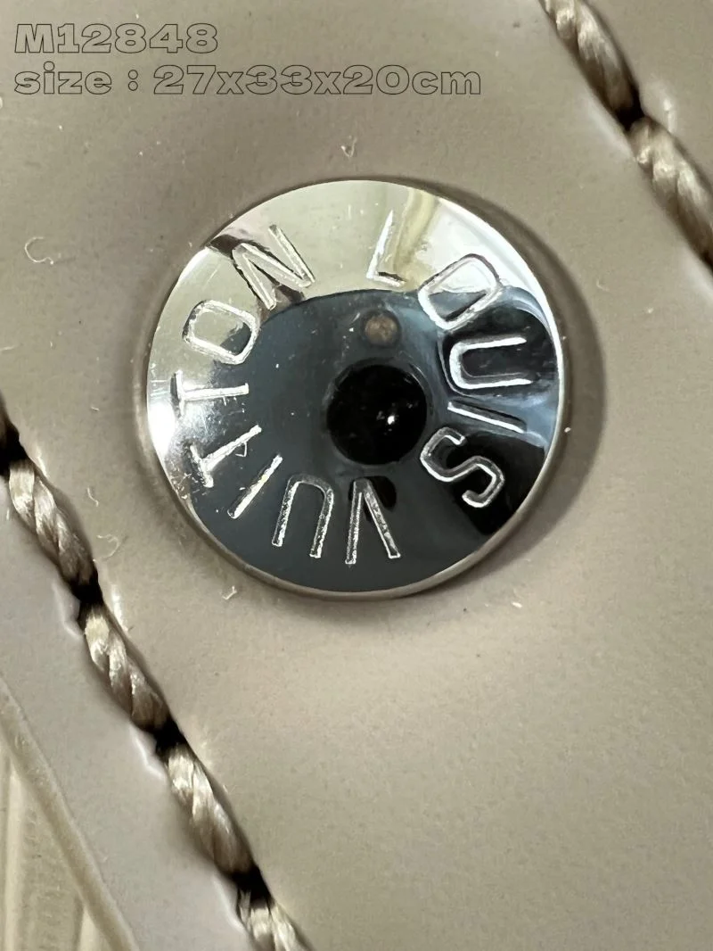 Lightweight Louis Vuitton Bucket Bags 41413