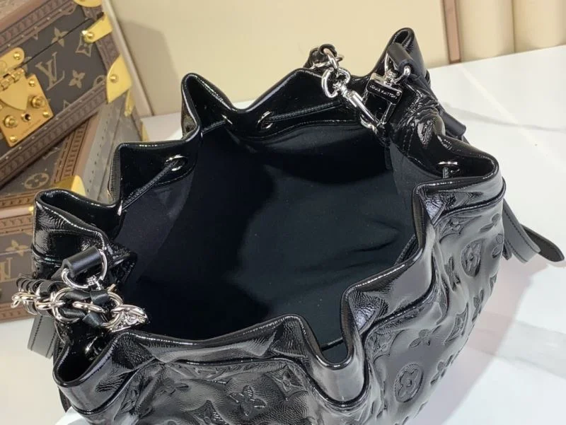 Fashionable Louis Vuitton Bucket Bags 41411