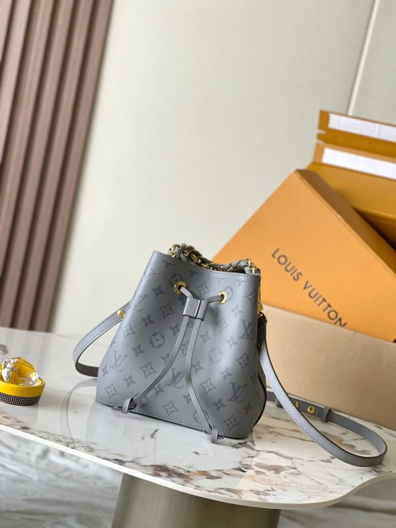 Louis Vuitton Bucket Bags EyeCatching 41407