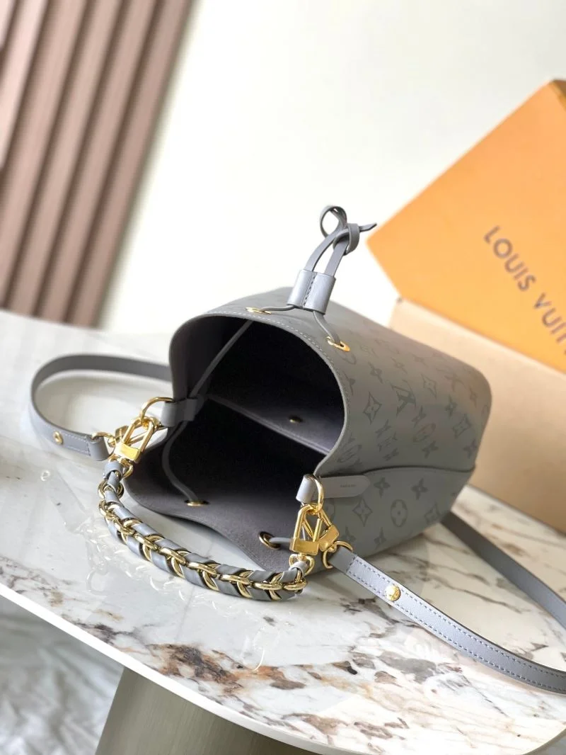 Louis Vuitton Bucket Bags EyeCatching 41407