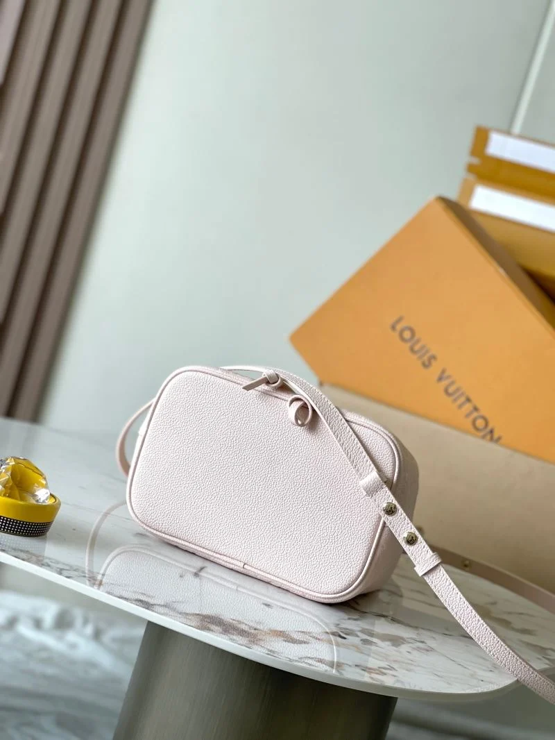 Louis Vuitton Bucket Bags Stylish 41406