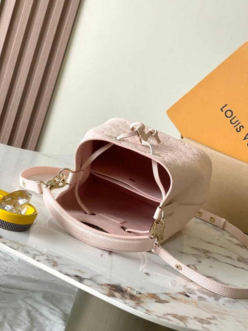 Louis Vuitton Bucket Bags Stylish 41406