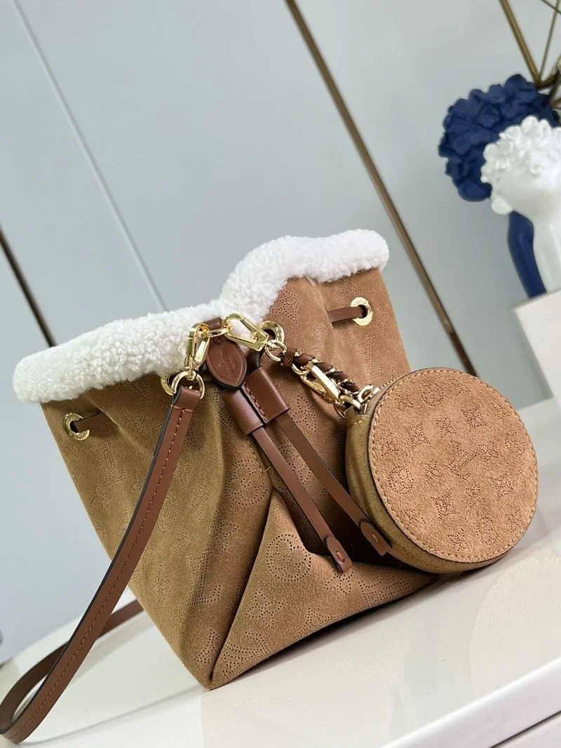 Louis Vuitton Bucket Bags Compact 41398