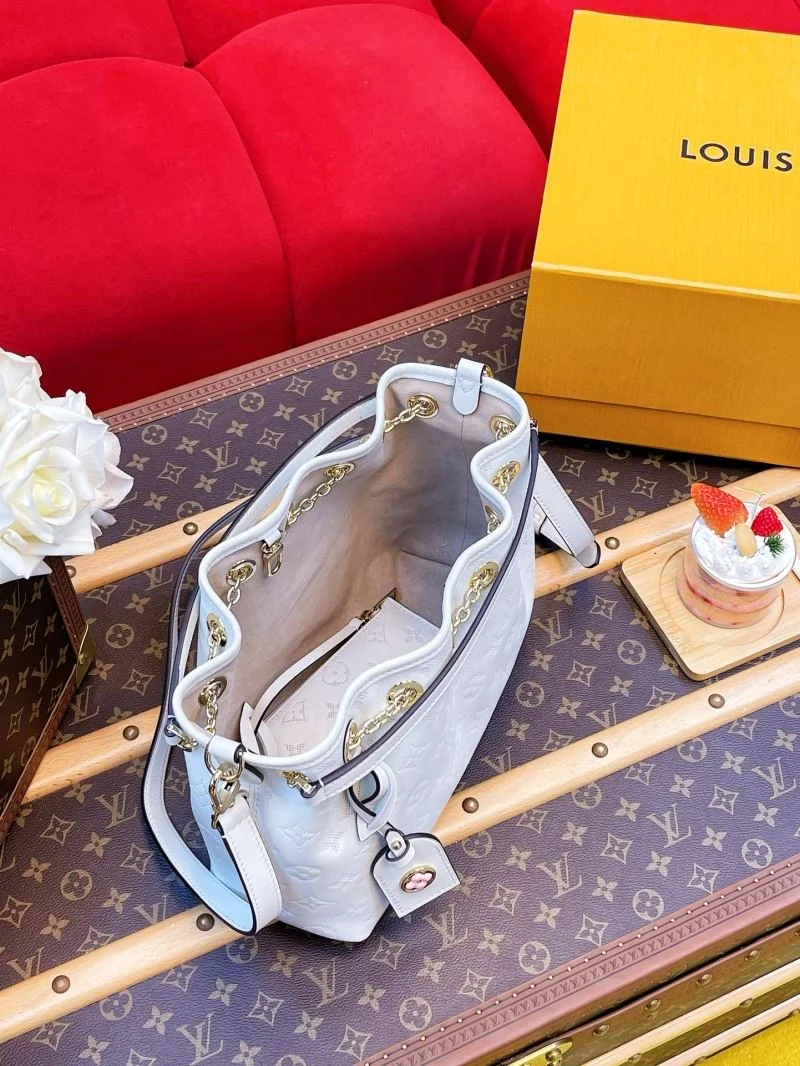 FashionForward Louis Vuitton Bucket Bags 40805