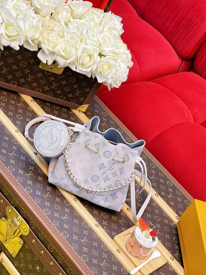 Louis Vuitton Bucket Bags ComfortFit 40800