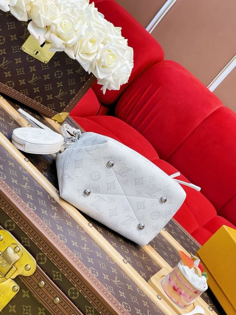 Louis Vuitton Bucket Bags BestValue 40760