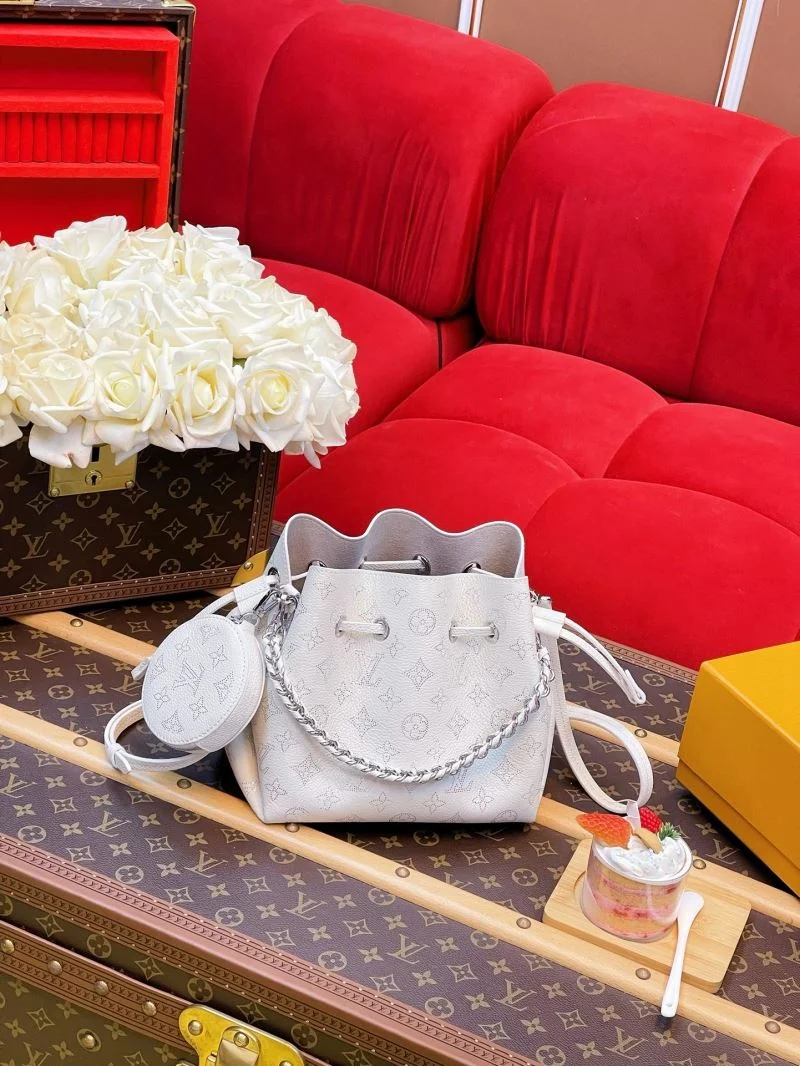 Louis Vuitton Bucket Bags BestValue 40760