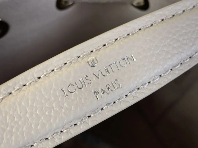 Louis Vuitton Bucket Bags Soft 40754