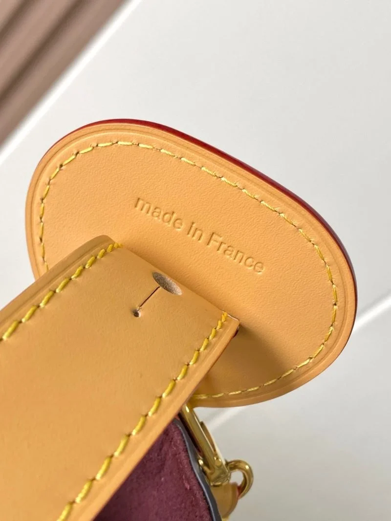 Louis Vuitton Bucket Bags Flexible 40796