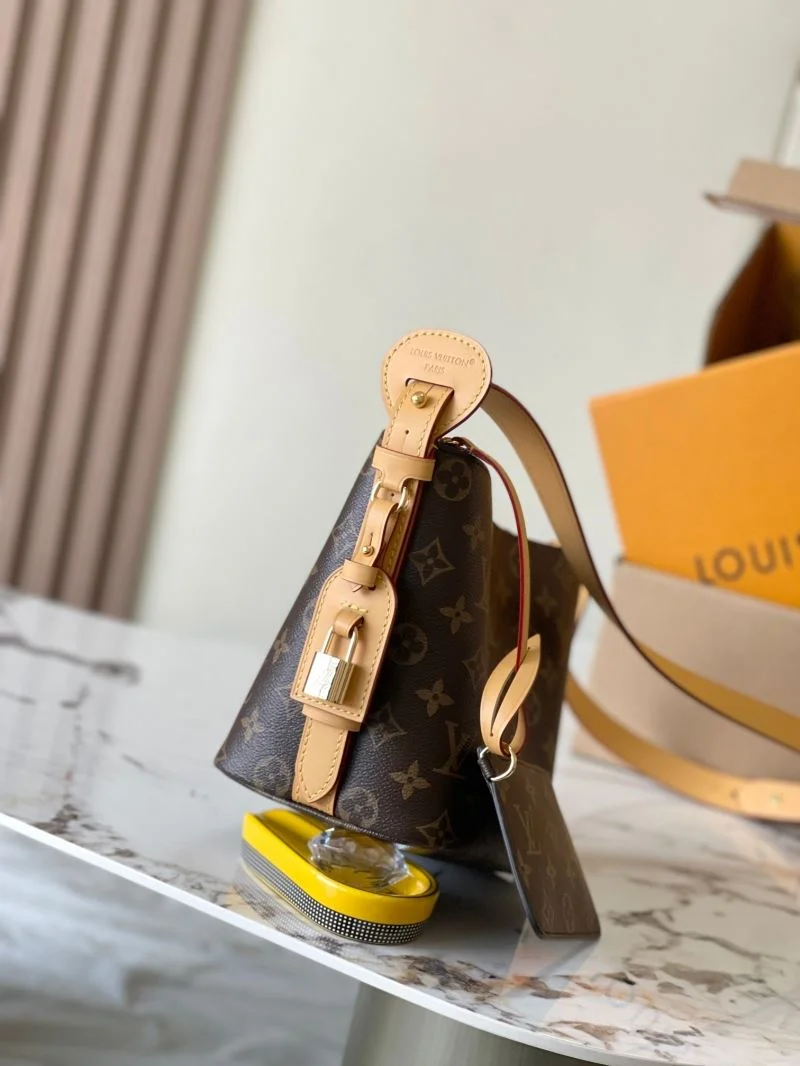FreshLook Louis Vuitton Bucket Bags 40757