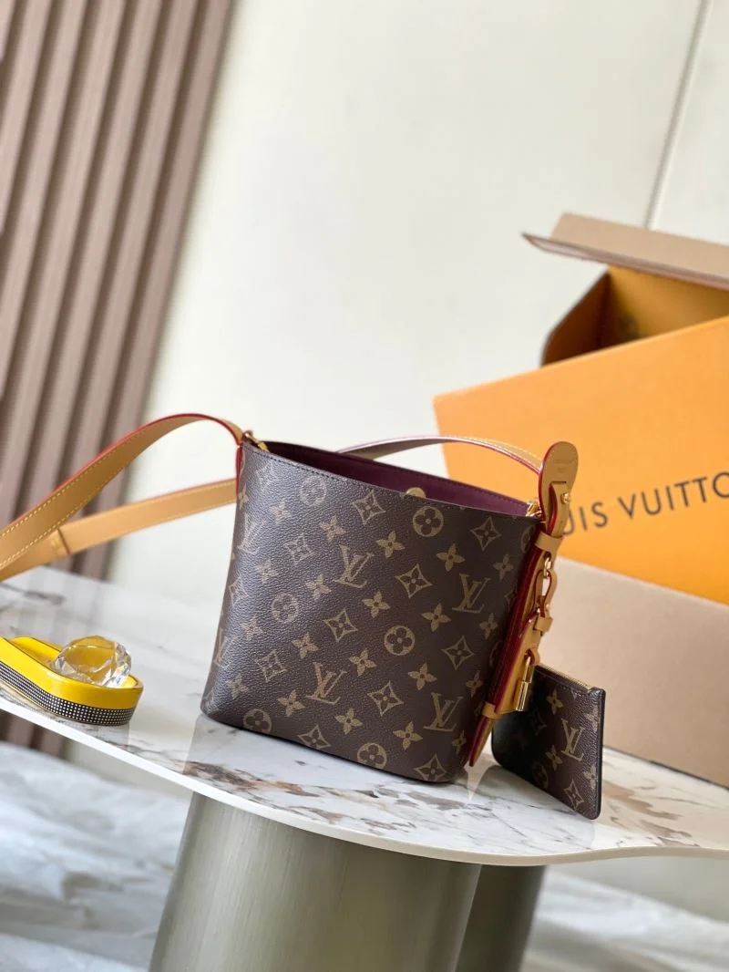 FreshLook Louis Vuitton Bucket Bags 40757