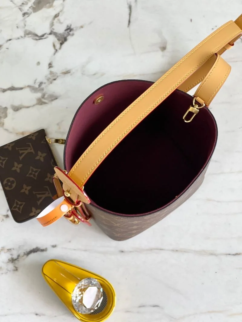 FreshLook Louis Vuitton Bucket Bags 40757