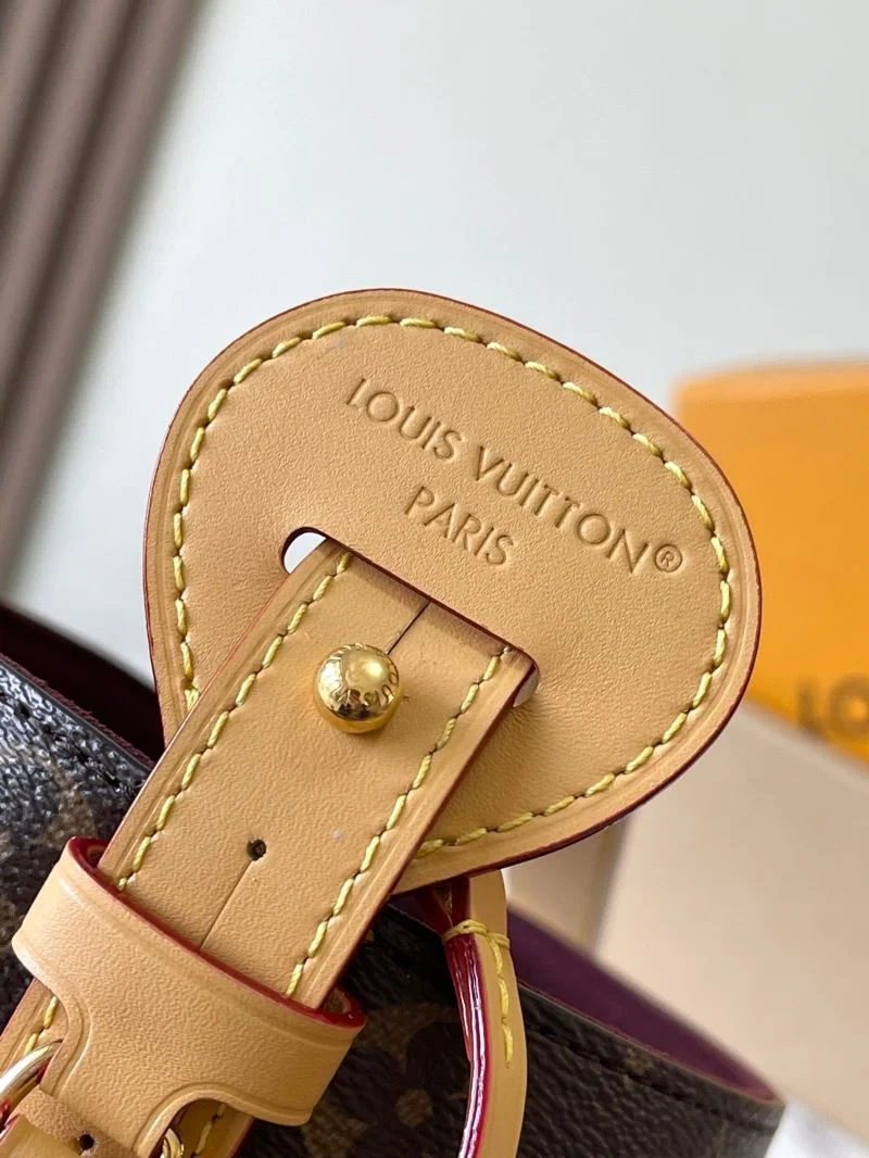 FreshLook Louis Vuitton Bucket Bags 40757