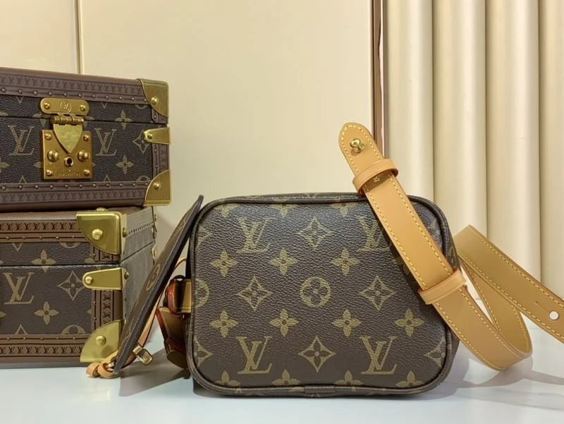 AllSeason Louis Vuitton Bucket Bags 40758