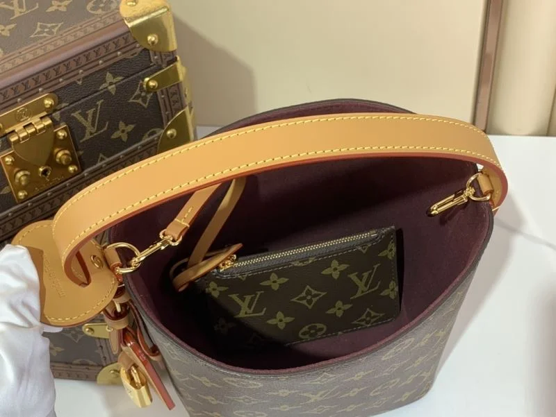 AllSeason Louis Vuitton Bucket Bags 40758