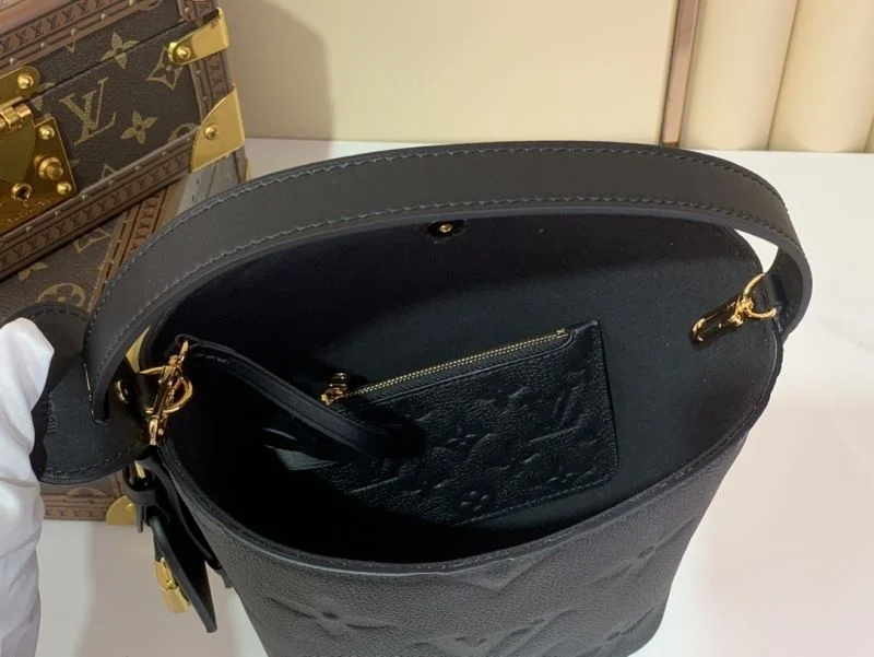 Elegant Louis Vuitton Bucket Bags 40747