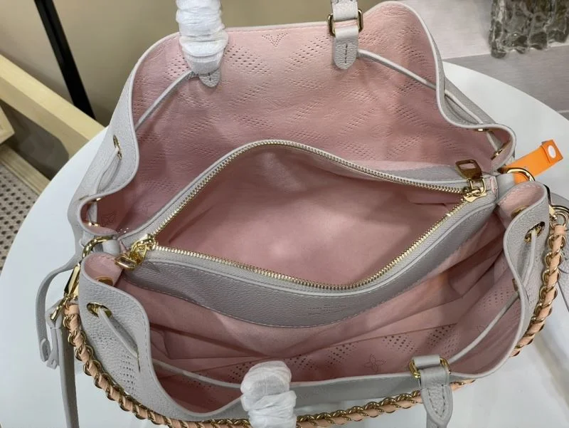 Popular Louis Vuitton Bucket Bags 40748