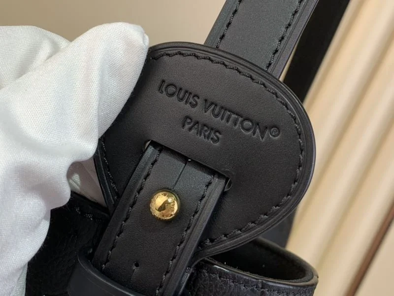 Louis Vuitton Bucket Bags FashionForward 40751