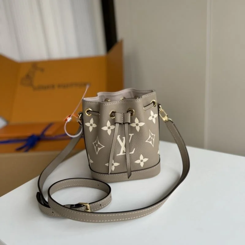 Louis Vuitton Bucket Bags TravelReady 49300