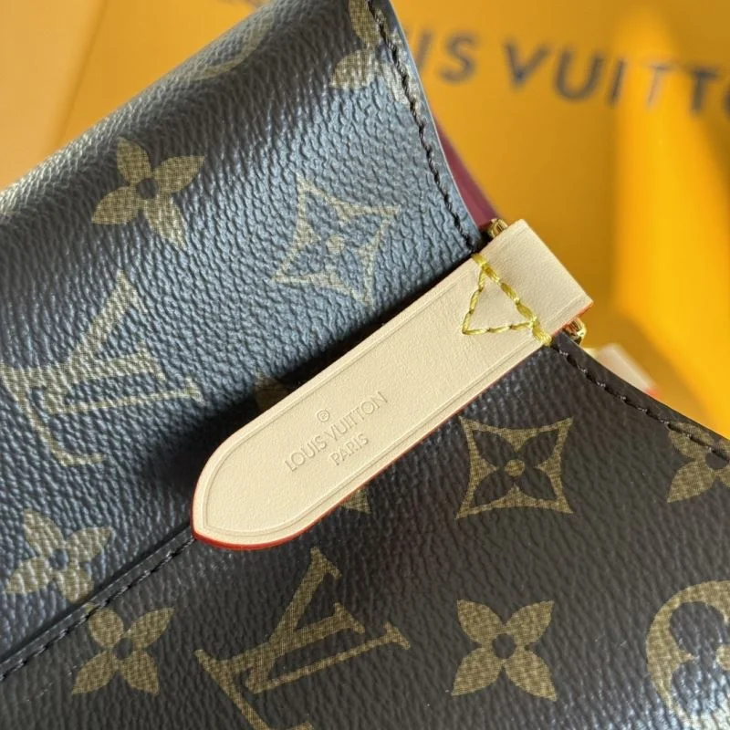 Louis Vuitton Bucket Bags SmoothTexture 49297