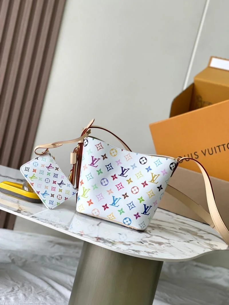 Louis Vuitton Bucket Bags Sleek 49194