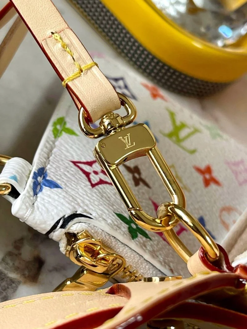 Louis Vuitton Bucket Bags Sleek 49194