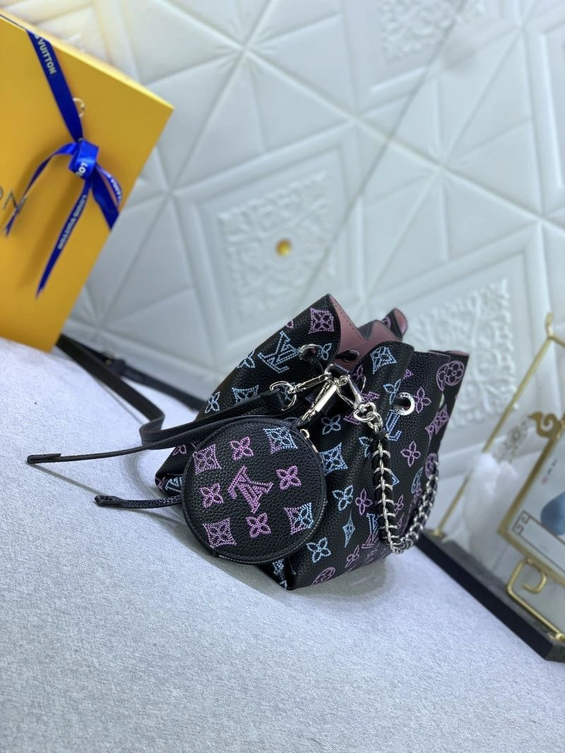Louis Vuitton Bucket Bags WrinkleFree 79948